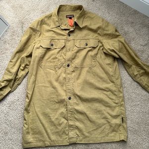 Patagonia Mens medium lightweight farrier shirt like new
